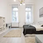 Podi Apartment